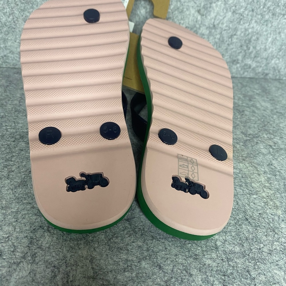Sandals - Picture 5 of 5